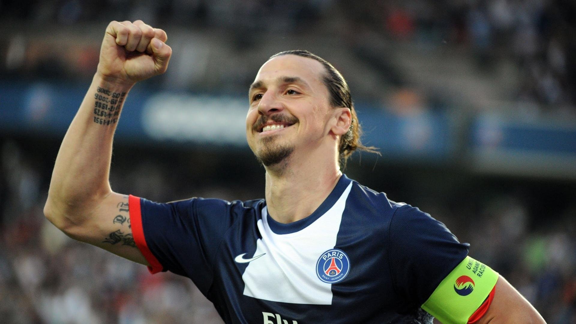 绝地反击！哈斯车队战术绝杀红牛二队，佩雷兹扛起全队书写逆袭传奇