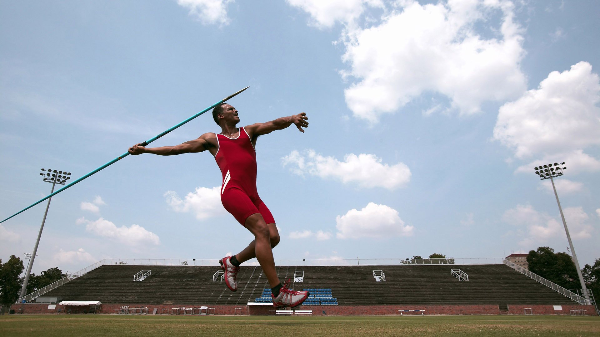 冰与火的交响，奥地利险胜瑞典，张继科刷新纪录的双重奏